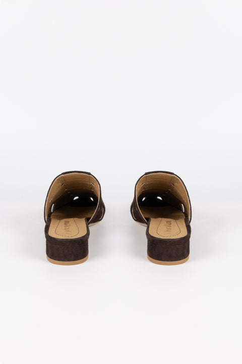 MULES CON FASCIA INTRECCIATA IN CAMOSCIO  TESTA DI MORO FT15