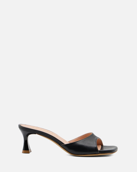 SANDALO CON TACCO IN PELLE NERO GF988